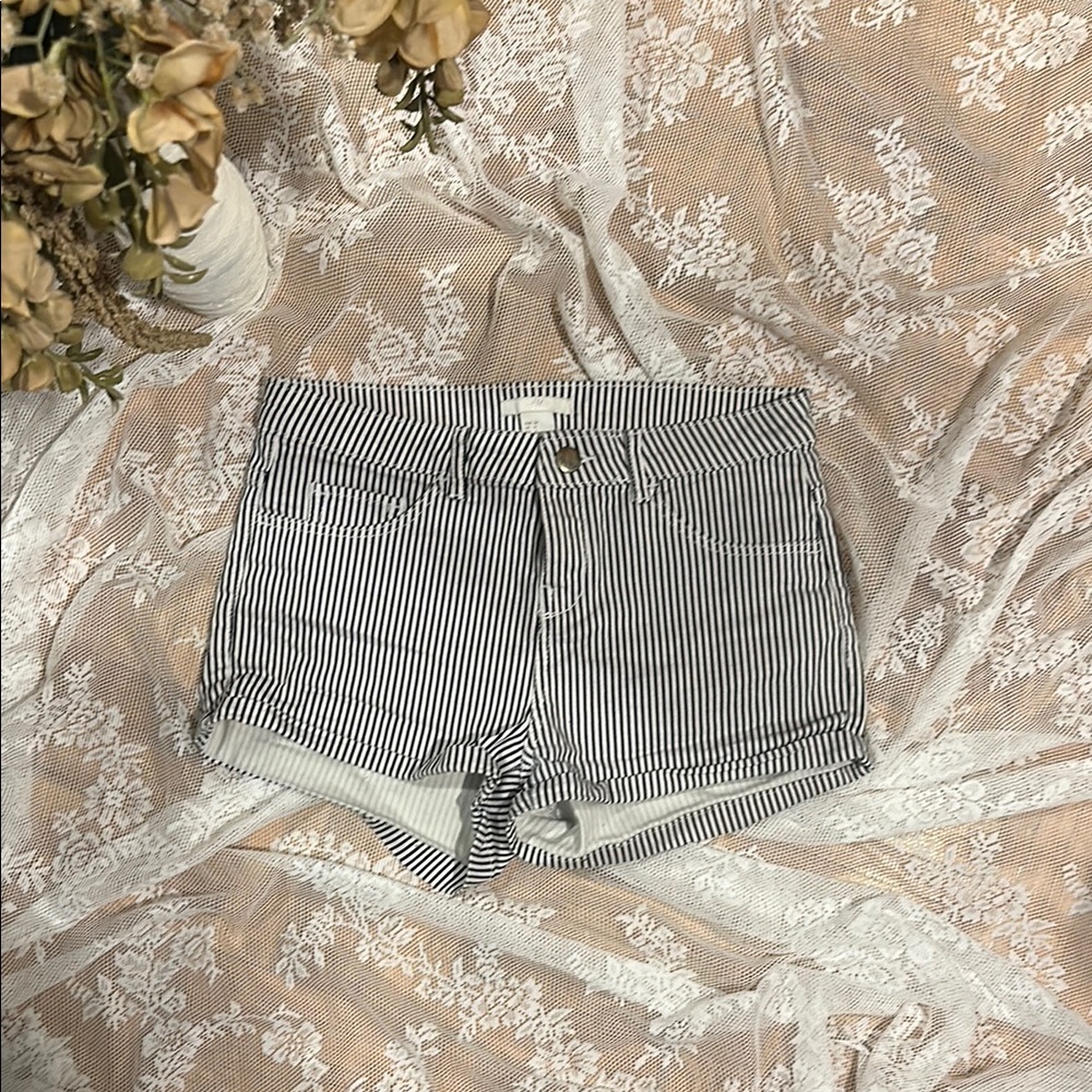 H&M Black and White Jean Shorts with Cuffed Hem